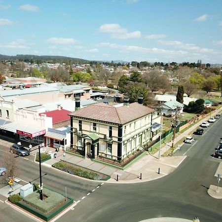 The Bank Guesthouse Glen Innes Exterior foto